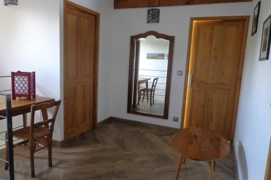 Вилла Grange La Bigarderie Блеи-э-Сент-Люс Экстерьер фото